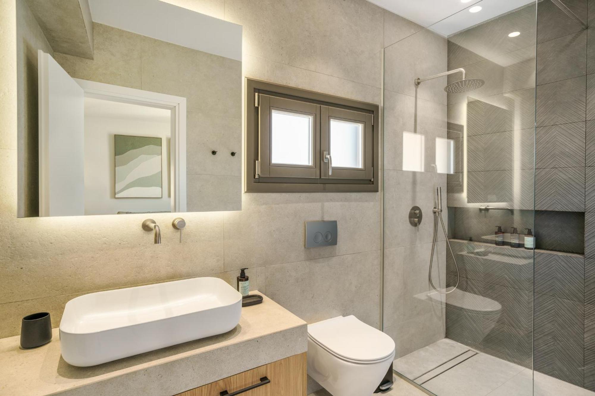 The Old Distillery - Premium Suites ريثيمنو المظهر الخارجي الصورة