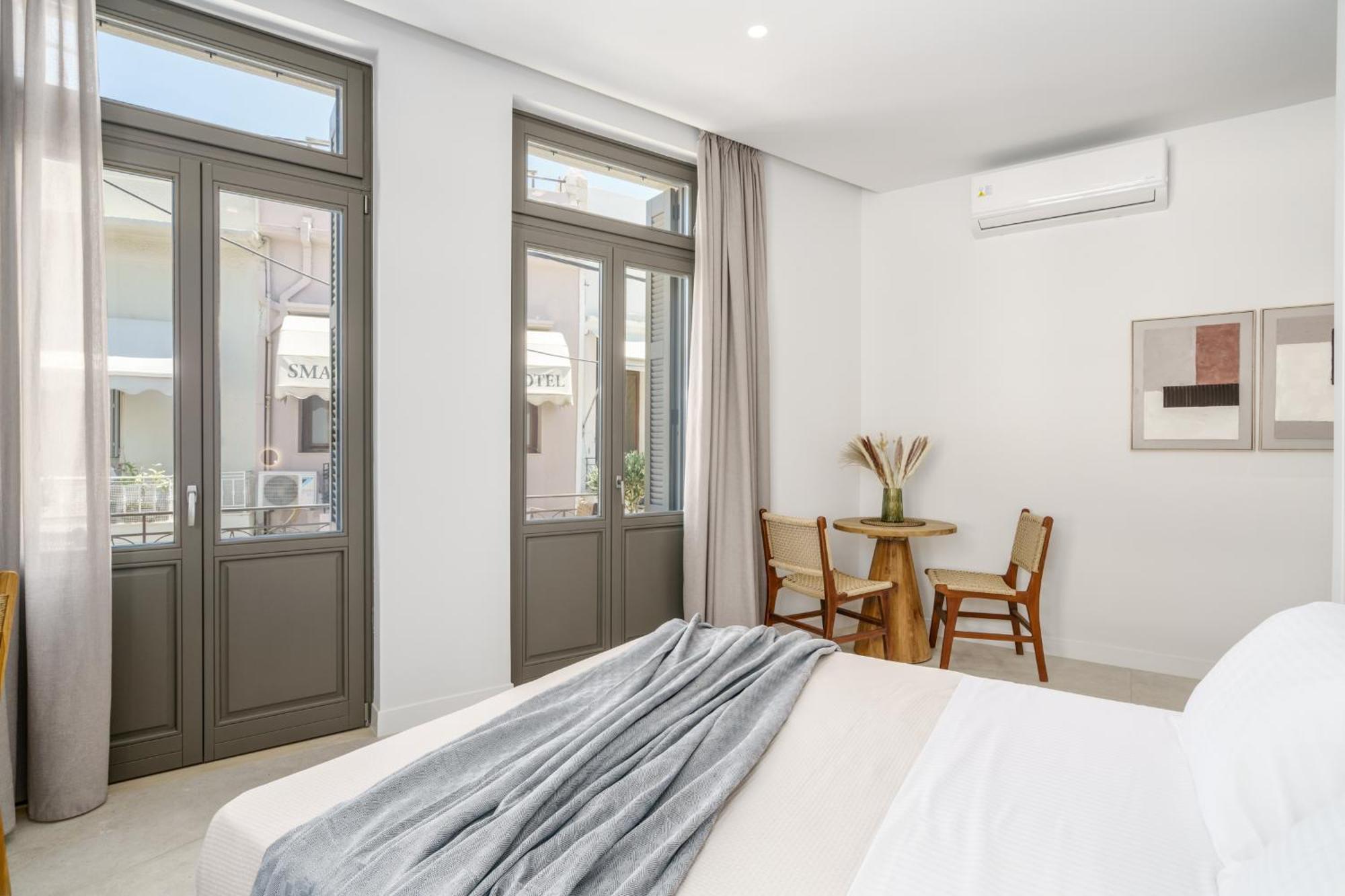 The Old Distillery - Premium Suites ريثيمنو المظهر الخارجي الصورة