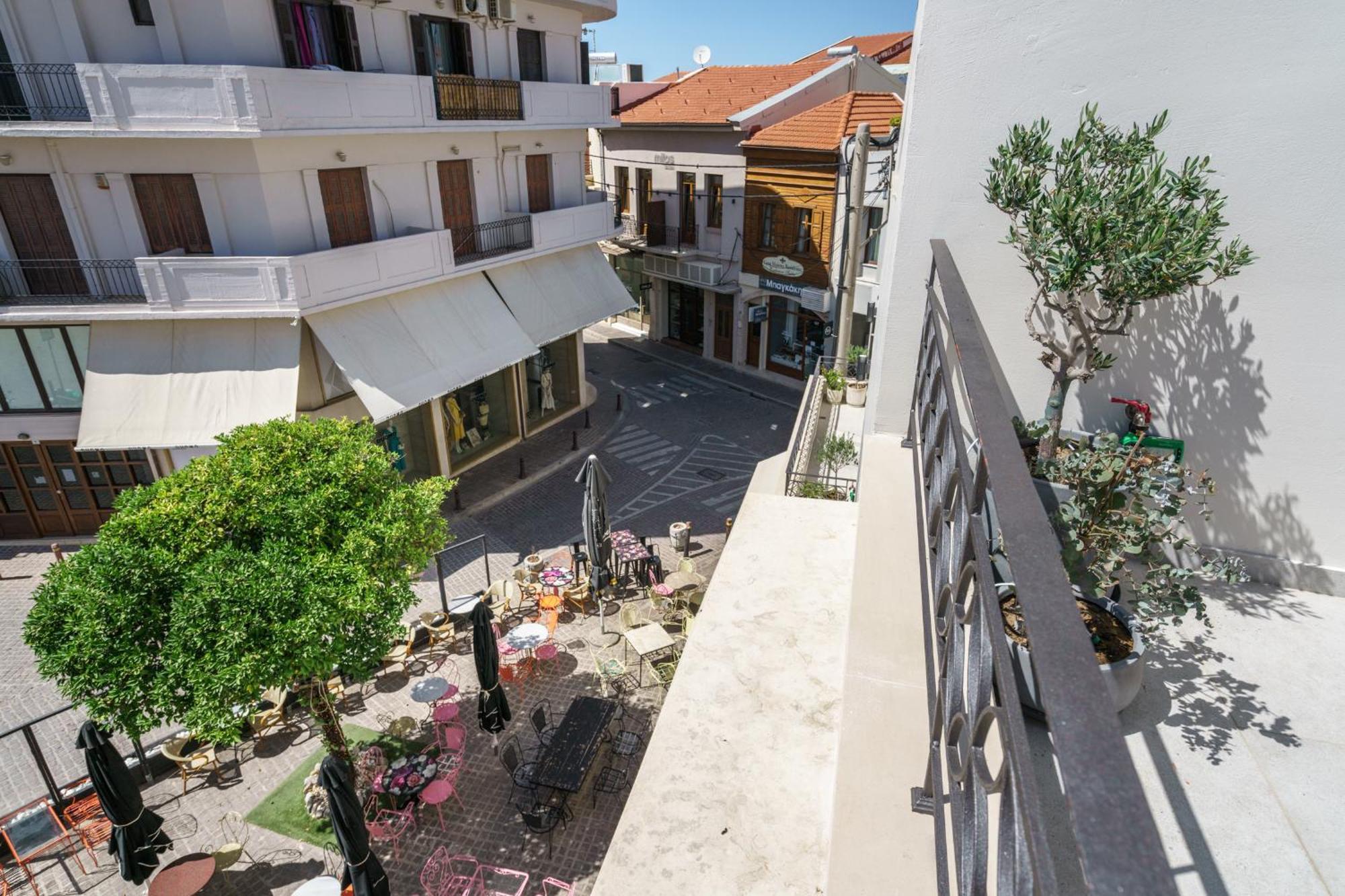 The Old Distillery - Premium Suites ريثيمنو المظهر الخارجي الصورة