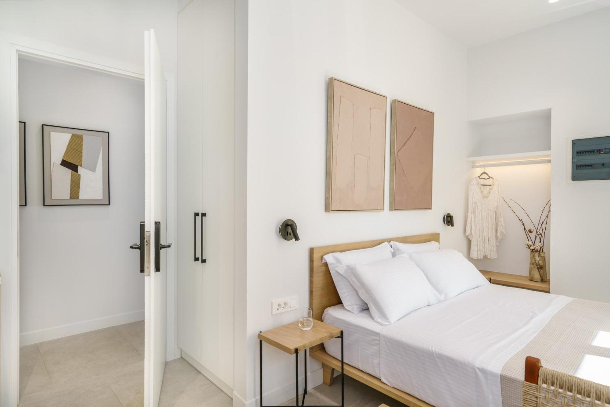 The Old Distillery - Premium Suites ريثيمنو المظهر الخارجي الصورة